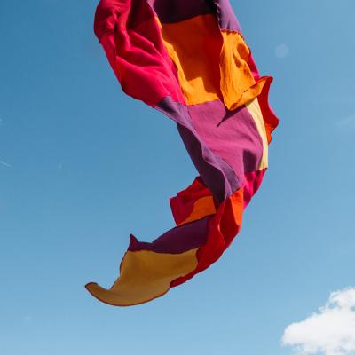 Vi Cotton Decke Shades of red